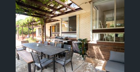 15 John Street, Seacliff Park S.A 5049- Fully Furnished! - Photo 3