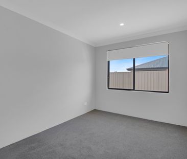 Five Bedroom New Home in Pinjarra - Photo 5