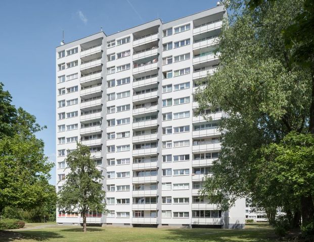 Modern sanierte 2-Zimmer-Wohnung mit Balkon! - Photo 1