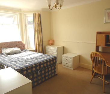 4 bedroom detached house to rent - Photo 6