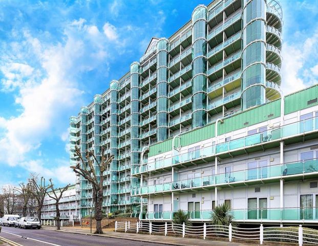 2 bedroom apartment to rent - Photo 1