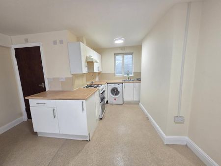 1 bedroom flat to rent - Photo 4