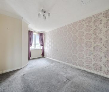 Nicholls Lodge, Bishop’s Stortford, Hertfordshire - Photo 4