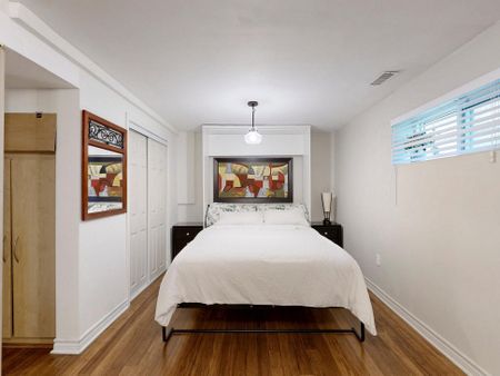 For Lease - 139 Scarboro Crescent, Toronto, Ontario - Photo 2