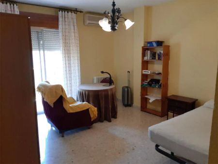 Piso de alquiler en Calle Casillas de Prats, 10e, Centro - Sagrario - Foto 5