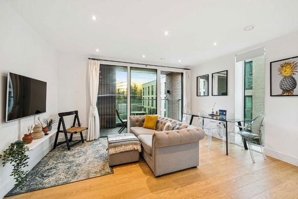 2 bedroom flat to rent - Photo 1