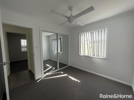 6a Grattan Street, Kurri Kurri, NSW 2327 - Photo 3