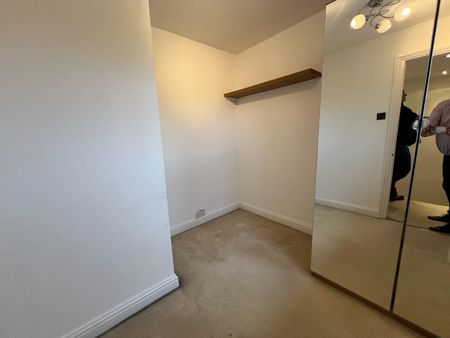 3 Bed House - Semi-Detached - Photo 4