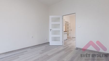 Pronájem bytu 2+kk 40 m² - Photo 3