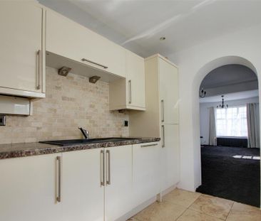 2 bedroom cottage to rent - Photo 5