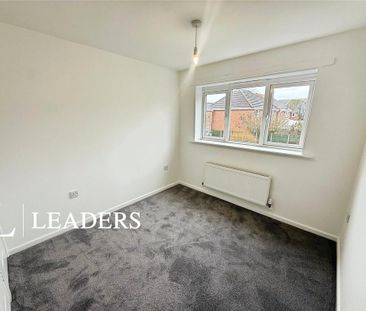 3 bedroom detached house to rent - Photo 3