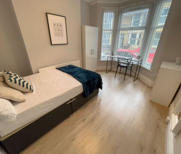 Adelaide Road, Liverpool. - Photo 6