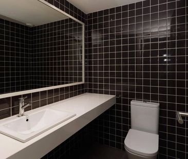 Luxury 4 room Detached House for rent in Sabadell, Catalonia - Photo 4