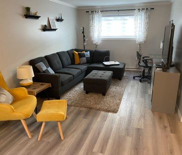 Logement spacieux et ensoleillé (32 jours + ou Bail) - 14 Octobre - Photo 1