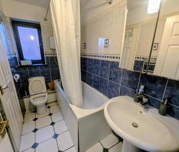 2 bedroom semi-detached house to rent - Photo 6