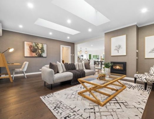 Resort Style 5 bedroom family home - Photo 1