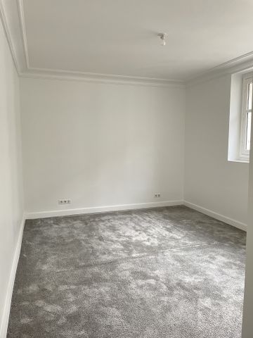 Appartement de réception Parc Monceau, place de la République Dominicaine - Photo 5