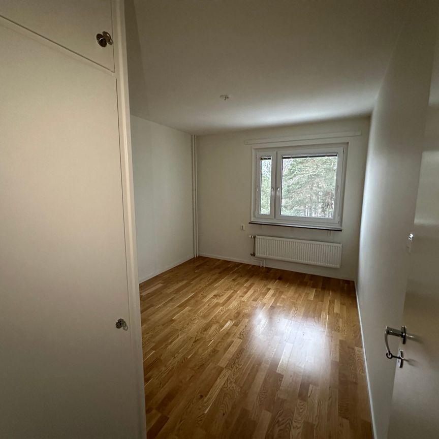 Karlavagnsgatan 8- 2rok(lgh 8602) - Foto 1