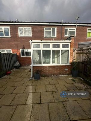 3 bedroom terraced house to rent - Photo 1
