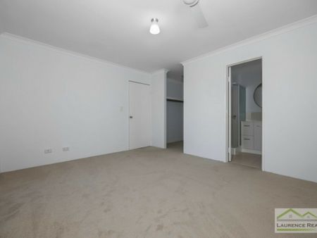 Charming 4-Bedroom Family Home in Quinns Rocks - Photo 3