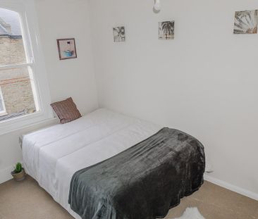 Room in a Shared Flat, Coldharbour Lane, SW9 - Photo 4