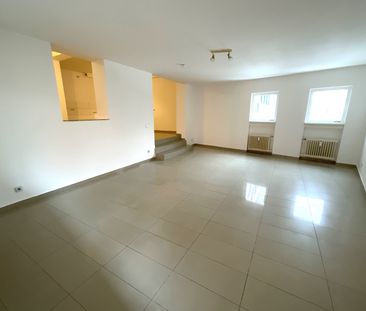 Großzügige 3-Zimmer-Wohnung in zentraler Lage - Photo 3