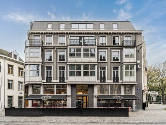 Appartement te huur - Photo 1