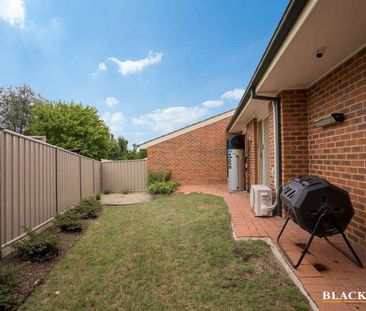 Ngunnawal three bedroom villa - Photo 1