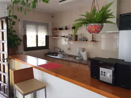 Piso de alquiler en Carrer Costa Rica, 35, Coloma - Photo 4