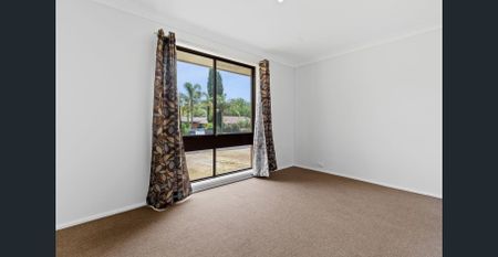 Neat and Tidy Three Bedroom Home with Airconditioning - Photo 2