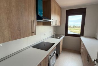 Alquiler de piso en Calle Infanta Cristina, 2