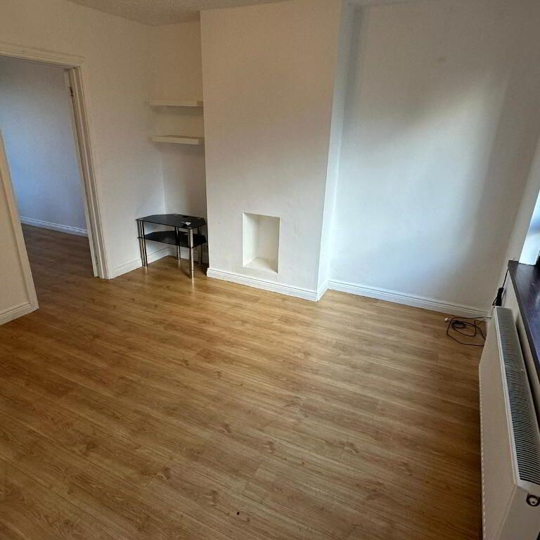 42 Kings Drive, Newtownabbey, BT37 0DG - Photo 1