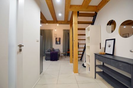 Atrakcyjne mieszkanie z antresolą, ul. Nałęczowska - Zdjęcie 2