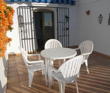 2 room luxury House for rent in Nerja, Spain - Photo 2