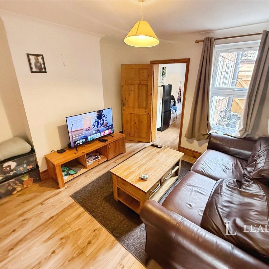 2 bedroom terraced to rent Bedford Street, Peterborough, Cambridgeshire, PE1 - Photo 1