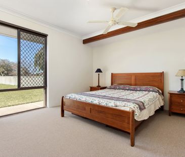 Spacious 3 Bedroom Home in Rockingham - Photo 1