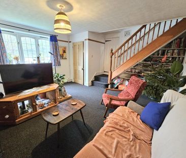 3 bedroom House To Let Total Size: 937 SQ FT - Photo 1