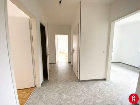 Geförderte 4-Zimmerwohnung mit Loggia - Foto 5