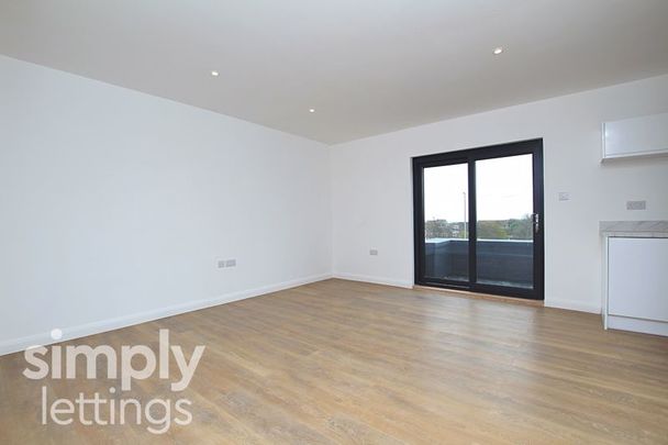 2 Bed property for rent - Photo 1