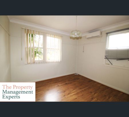 27 Ferndell Street, Chester Hill, NSW 2162 - Photo 3