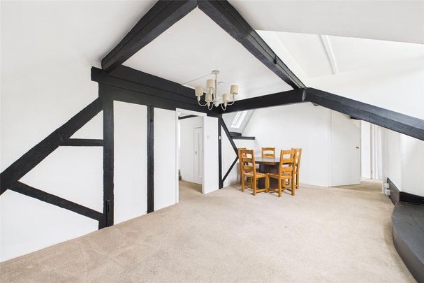 3 bedroom apartment to rent - Photo 1