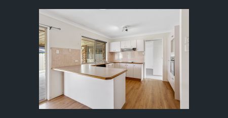 Perfect Family Home - Photo 2