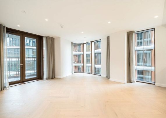 Triptych Place - Photo 1