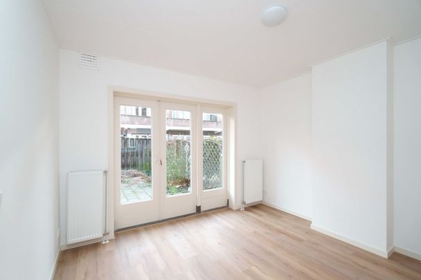 Appartement te huur: Celsiusstraat 13 2562 TA Den Haag - Photo 1