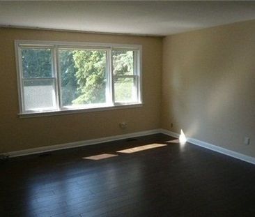 For Lease - 26 Maryvale Crescent, Richmond Hill, Ontario - Photo 3
