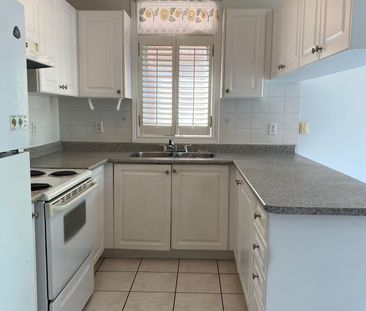 For Lease - 169 Matthew Drive Unit# Upper Level, Vaughan, Ontario - Photo 5