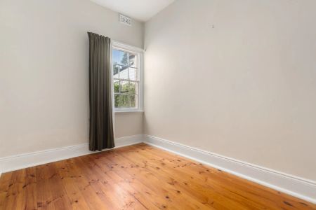 Stylish Richmond Living with Private Courtyard Retreat! - Photo 2