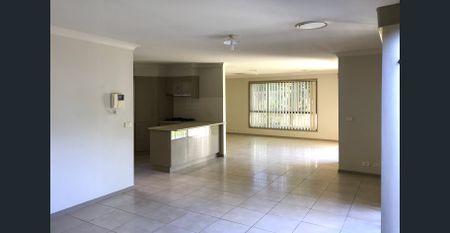 WELL PRESENTED HOME IN KELLYVILLE RIDGE - Photo 5