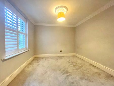 2 Bed Maisonette, South Parade Mansions, BS8 - Photo 4