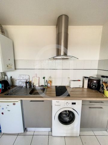 Location Appartement 2 pièces 37m² MONTPELLIER 34000 - Photo 3